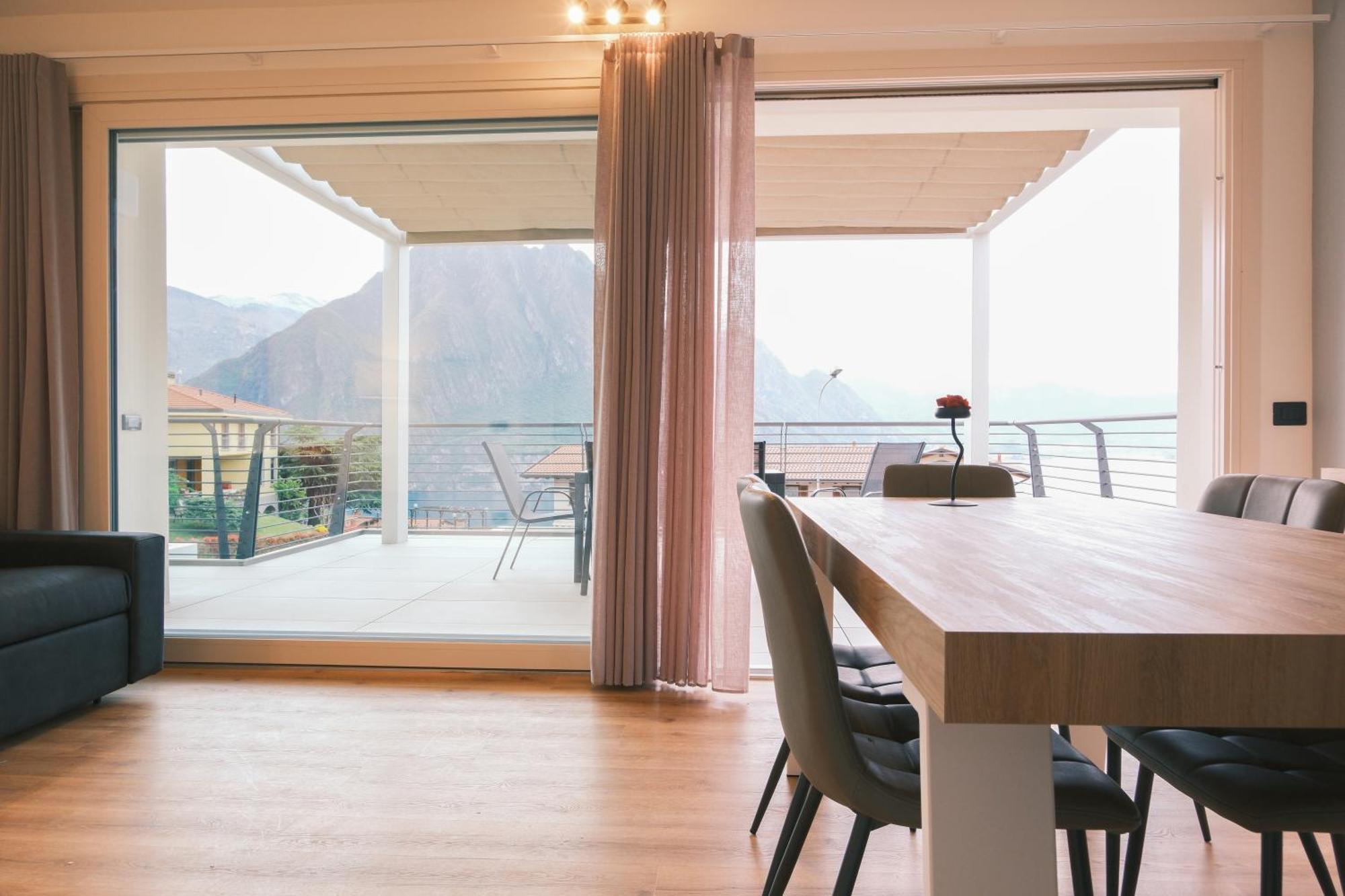 Costa Blu - Terrace Overlooking The Lake & Pool Riva di Solto Exterior photo